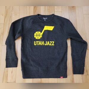 Utah Jazz NBA basketball men's size medium sweatshirt